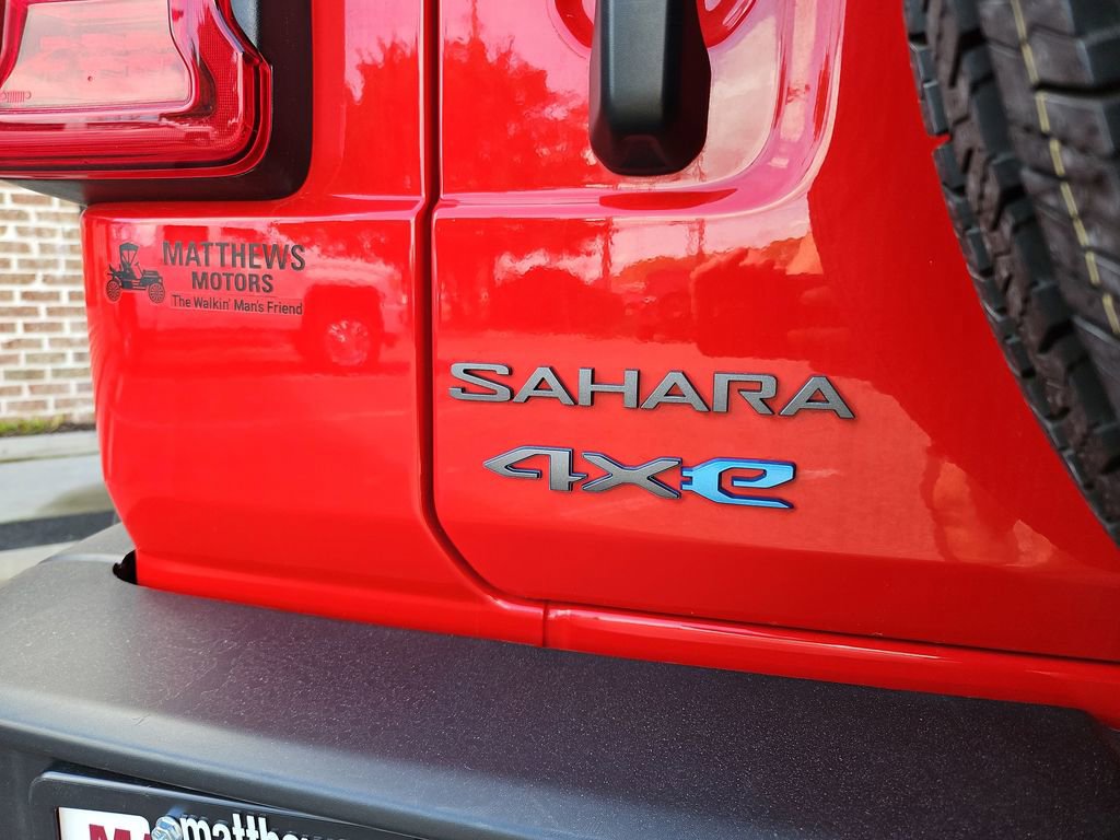 Used 2025 Jeep Wrangler Unlimited Sahara image 31