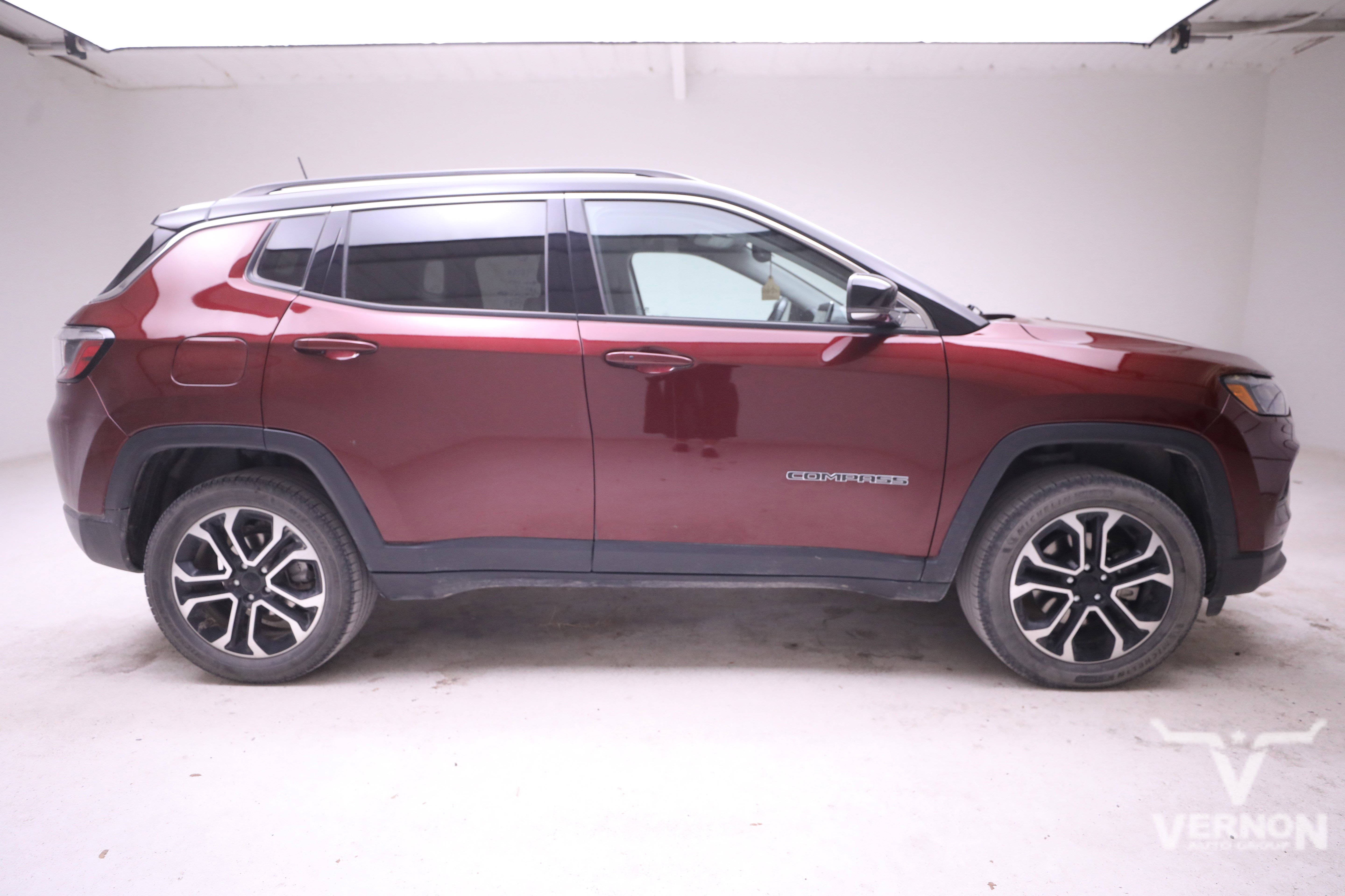 Used 2022 Jeep Compass Limited image 5