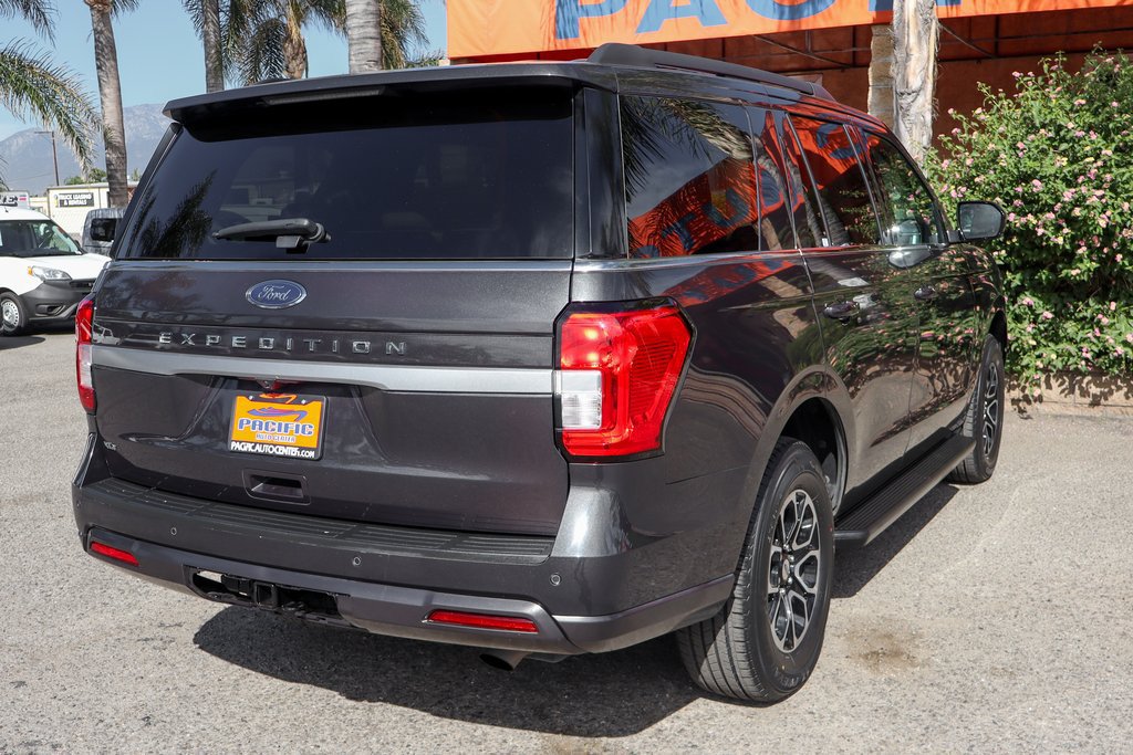 Used 2022 Ford Expedition XLT AWD/4WD image 9