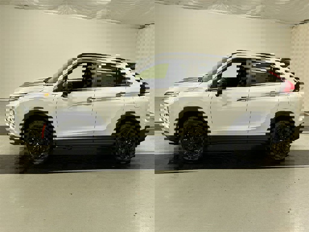 New 2026 Mitsubishi Eclipse Cross Black Edition image 5