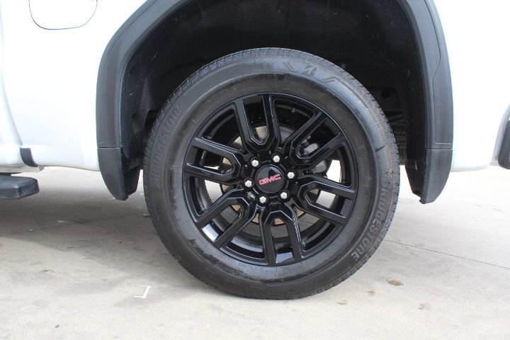 Used 2022 GMC Sierra 1500 Elevation w/ Preferred Package image 9