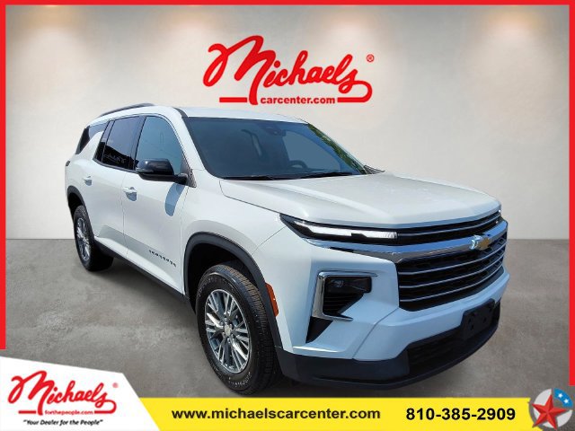 Used 2025 Chevrolet Traverse LT