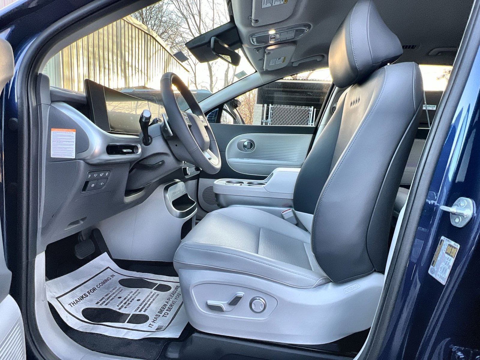 New 2026 Hyundai Ioniq 9 SEL image 13