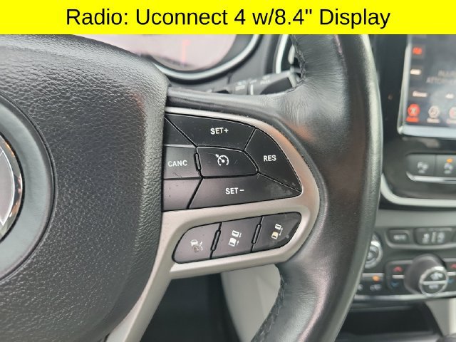 Used 2019 Jeep Cherokee Limited w/ Luxury Group AWD/4WD image 12