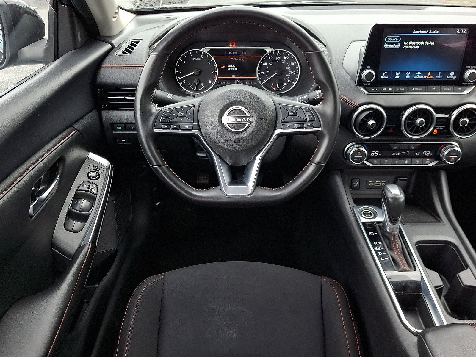 Used 2025 Nissan Sentra SR FWD image 9