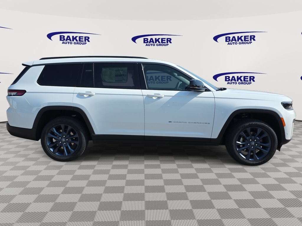 New 2026 Jeep Grand Cherokee L Limited AWD/4WD image 2