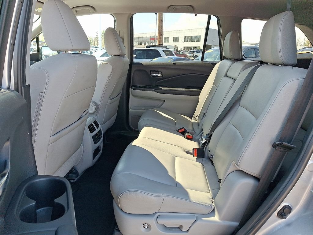 Used 2019 Honda Pilot EX-L image 11
