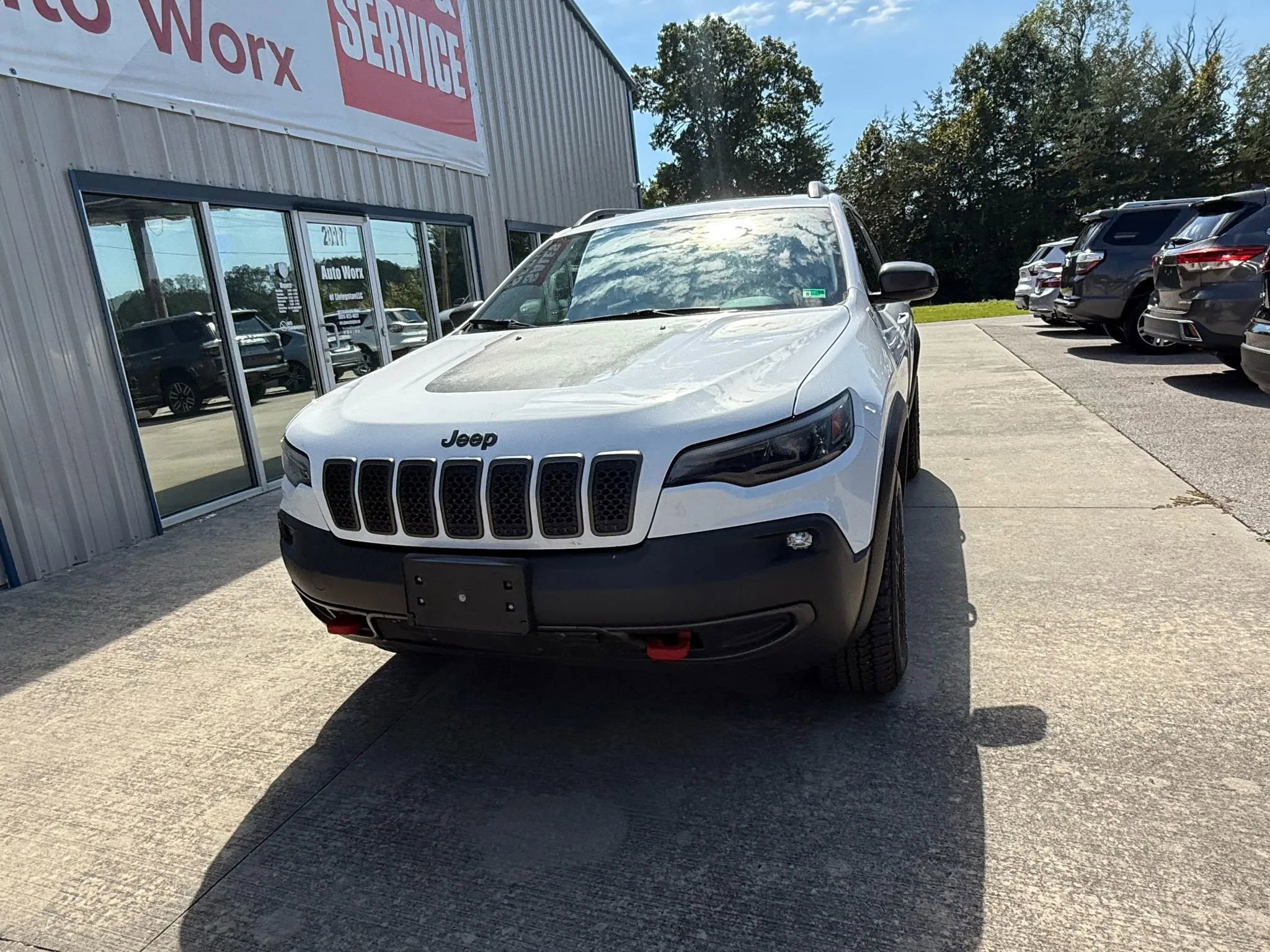 Used 2019 Jeep Cherokee Trailhawk w/ Comfort/Convenience Group image 25