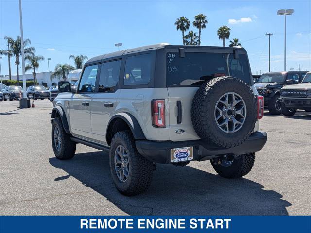 New 2025 Ford Bronco Badlands AWD/4WD image 3