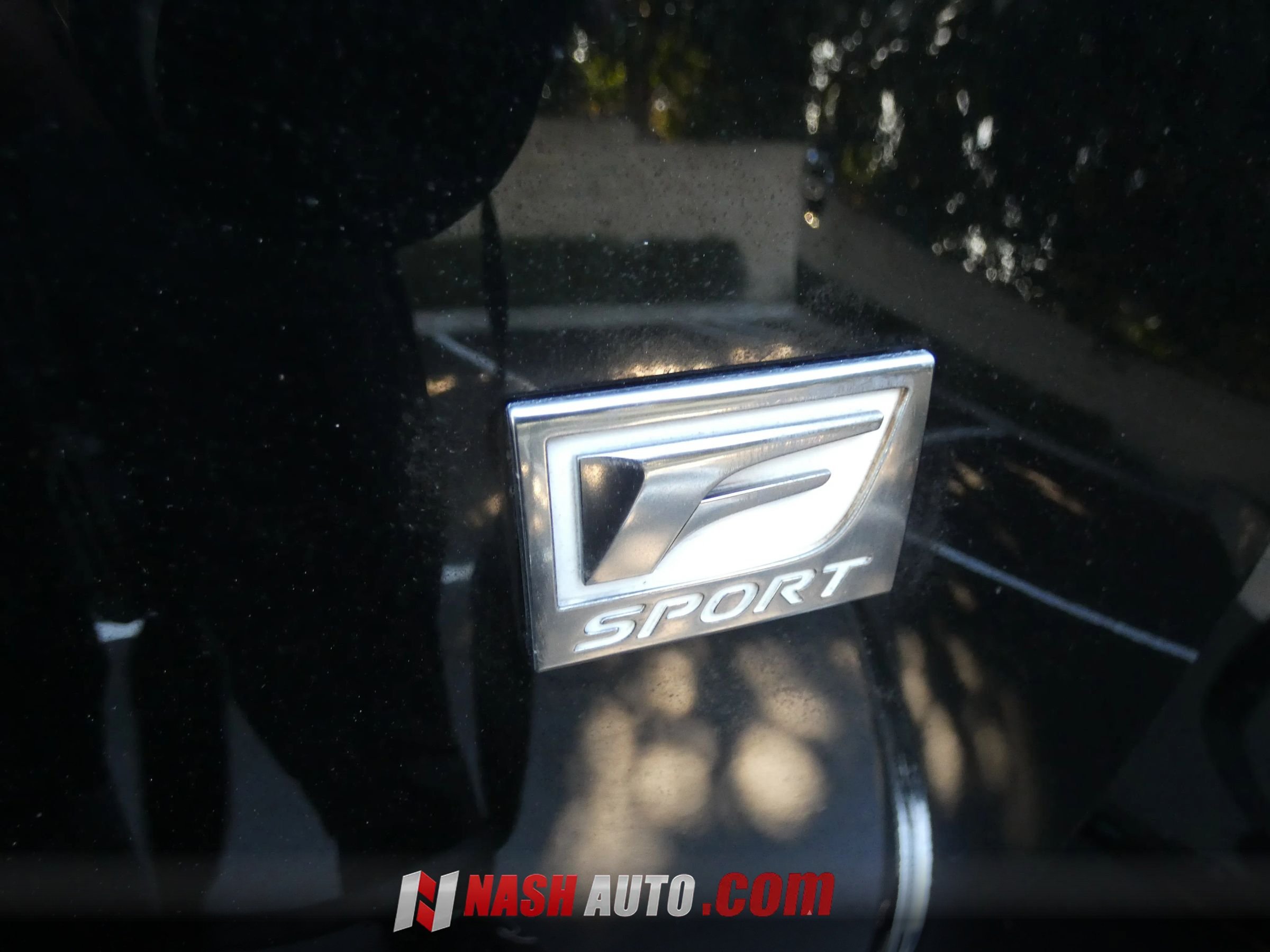 Used 2014 Lexus LS 460 w/ F Sport Package RWD image 21