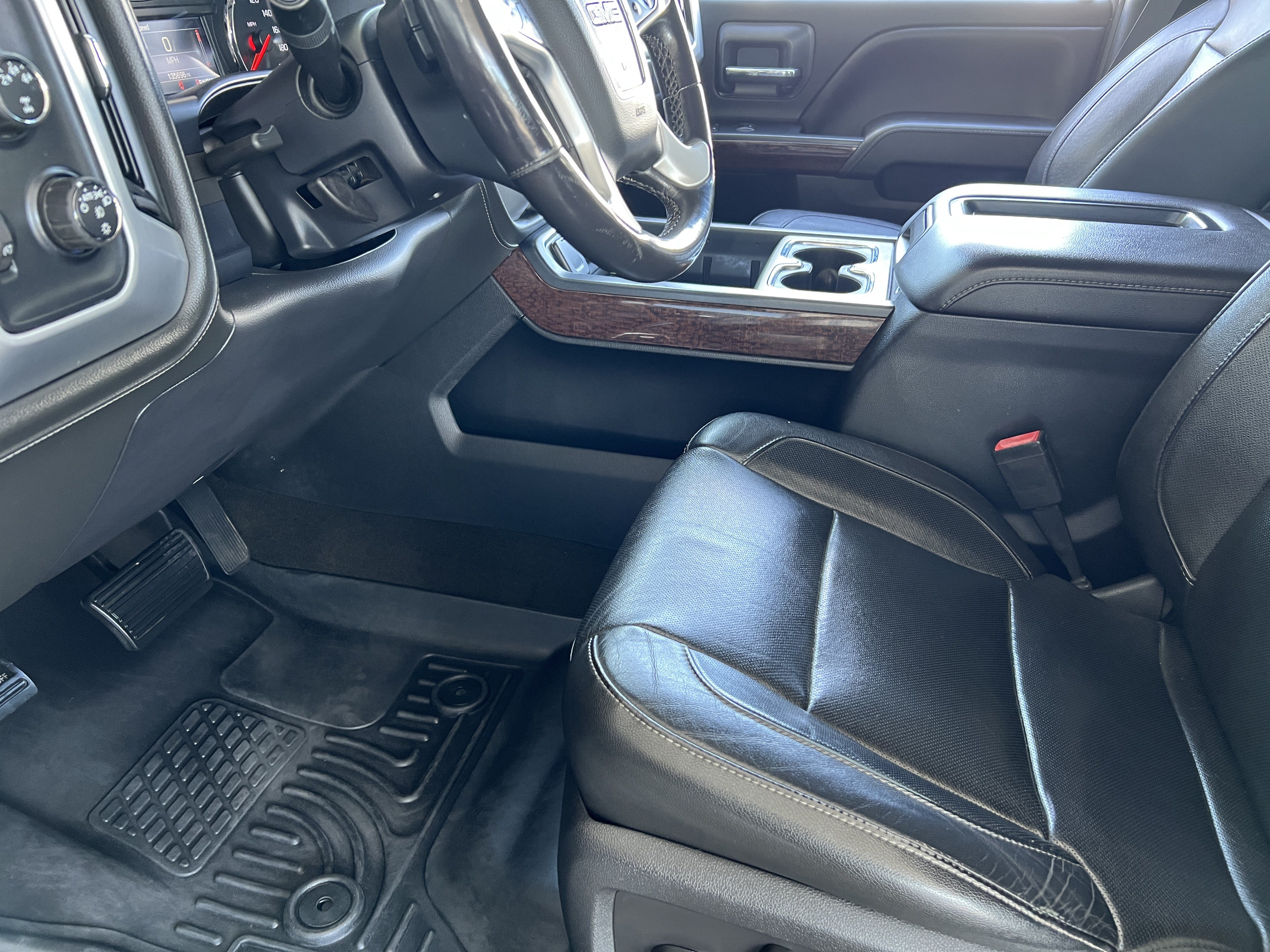 Used 2015 GMC Sierra 3500 SLT AWD/4WD image 15