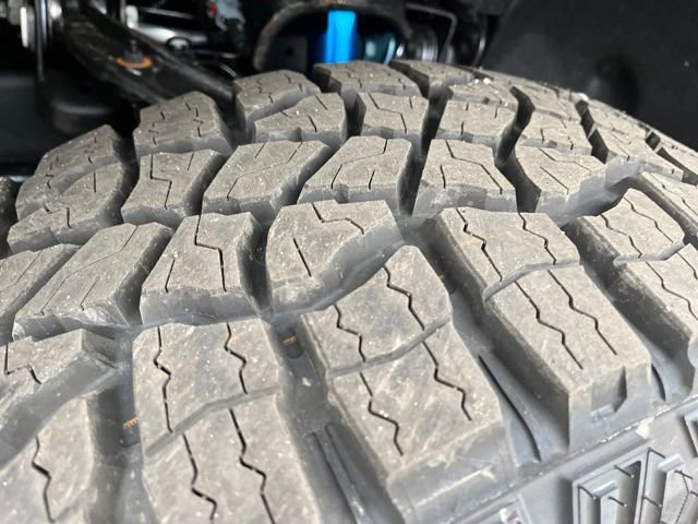 New 2026 GMC Sierra 2500 AT4X w/ LPO, Black Badging Package image 22