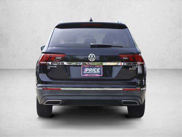 Used 2018 Volkswagen Tiguan SE w/ Panoramic Sunroof Package AWD/4WD image 6