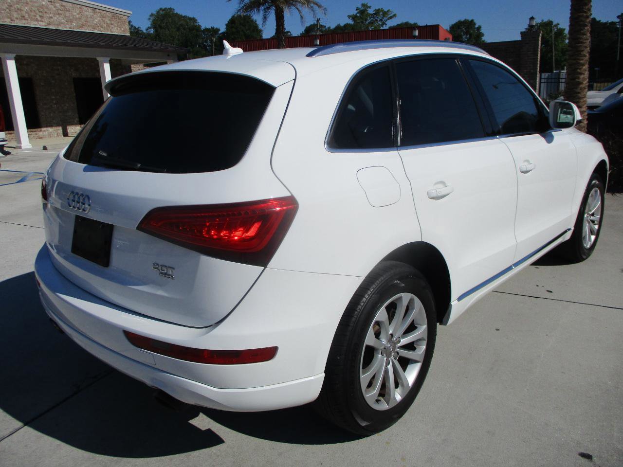 Used 2014 Audi Q5 2.0T Premium Plus w/ Premium Plus Package AWD/4WD image 11