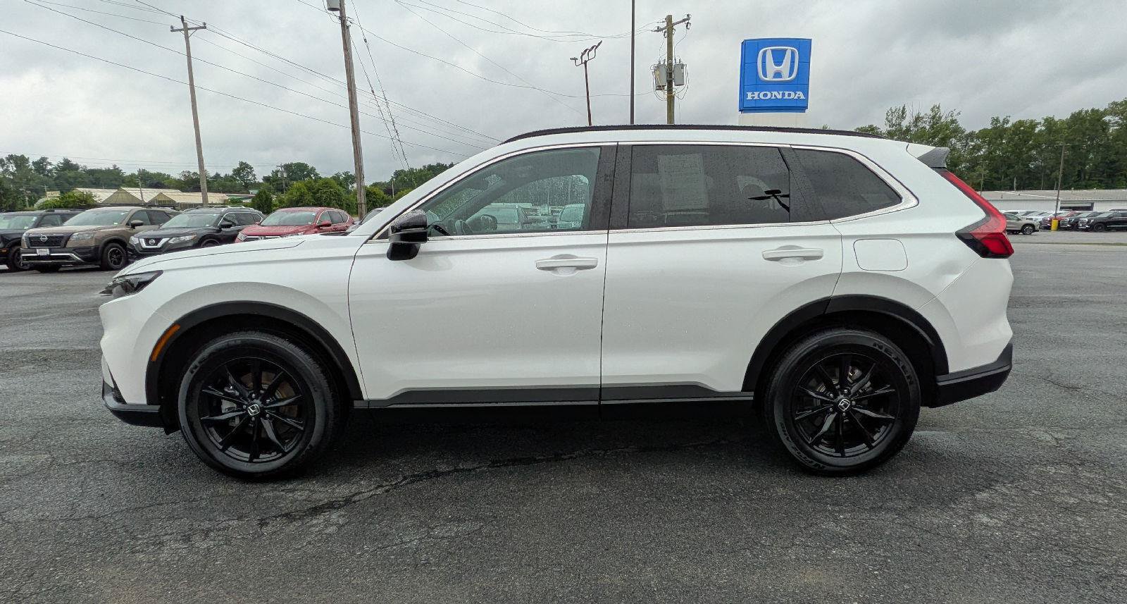 Certified 2024 Honda CR-V Sport-L image 6
