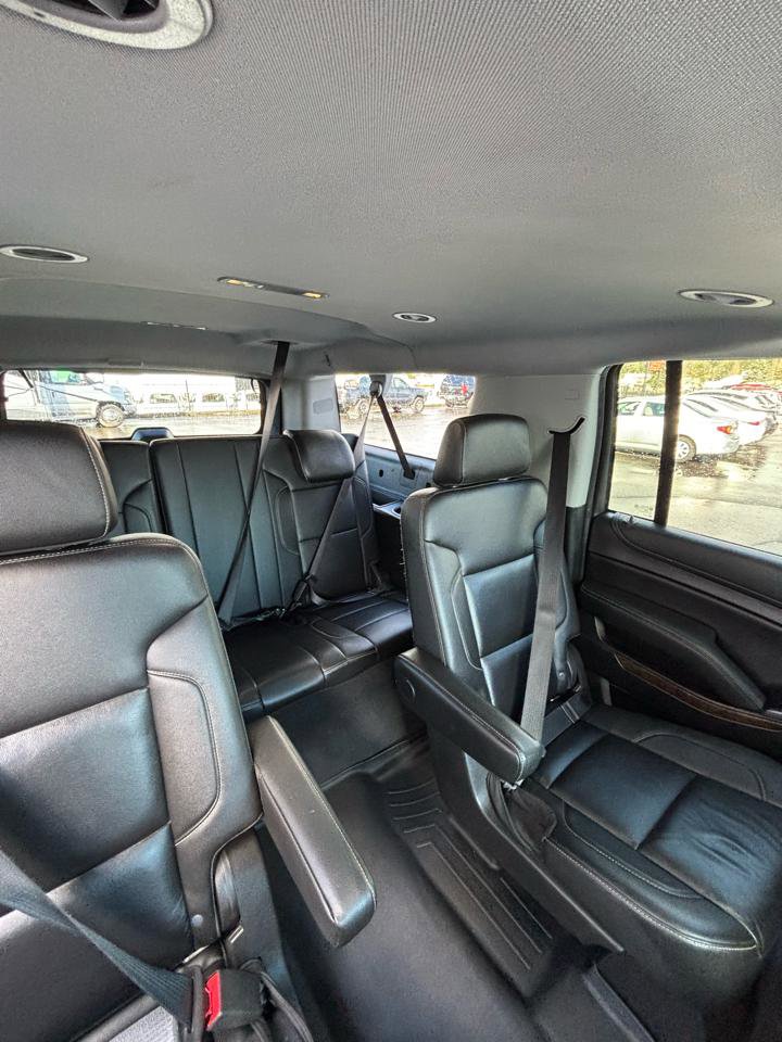 Used 2019 Chevrolet Suburban LT AWD/4WD image 30
