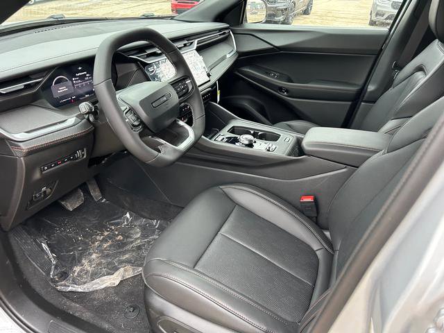 New 2026 Jeep Cherokee Overland image 8