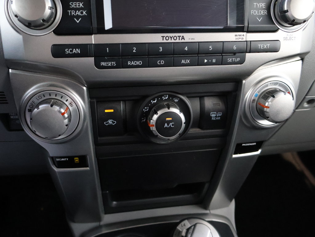 Used 2013 Toyota 4Runner SR5 AWD/4WD image 20