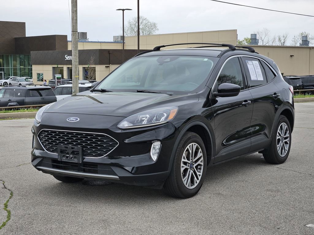 Used 2022 Ford Escape SEL image 2