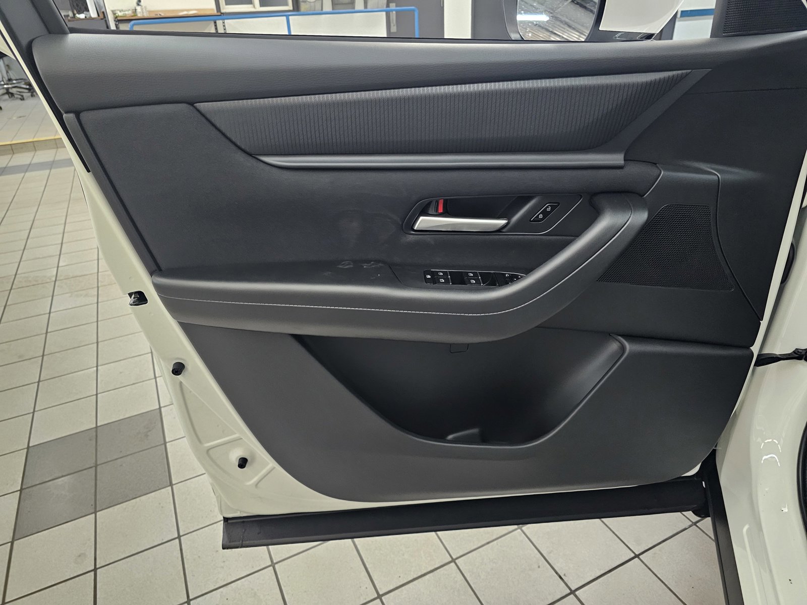 New 2025 MAZDA CX-90 3.3 Turbo w/ Select Package image 4