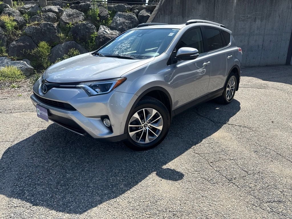 Used 2017 Toyota RAV4 XLE w/ All Weather Liner Package