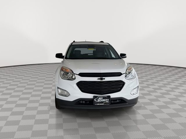 Used 2017 Chevrolet Equinox LT w/ Sport Edition image 3
