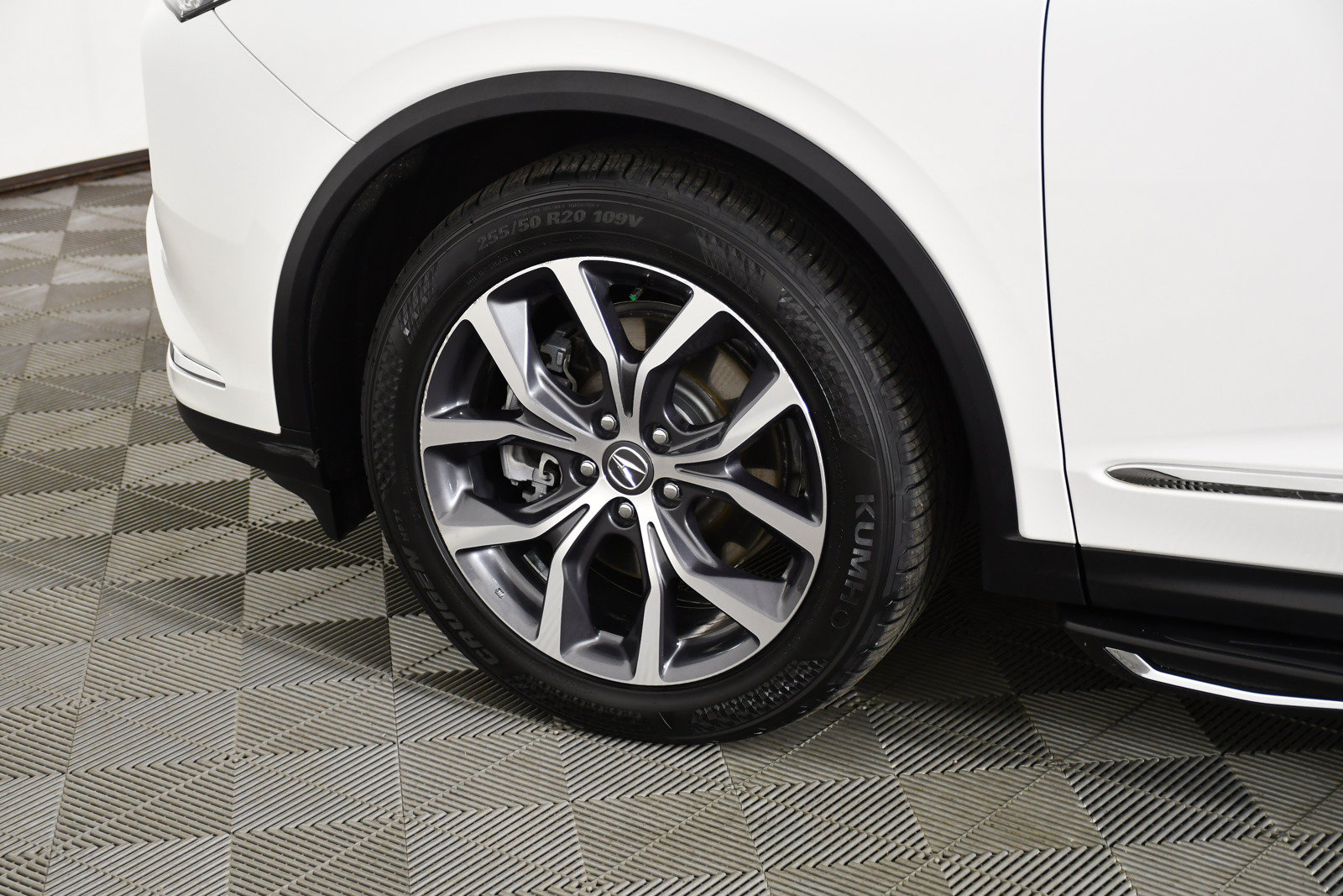 Certified 2024 Acura MDX SH-AWD w/ Technology Package image 54