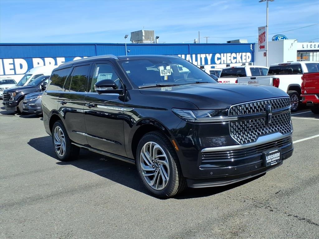New 2025 Lincoln Navigator Reserve video 1