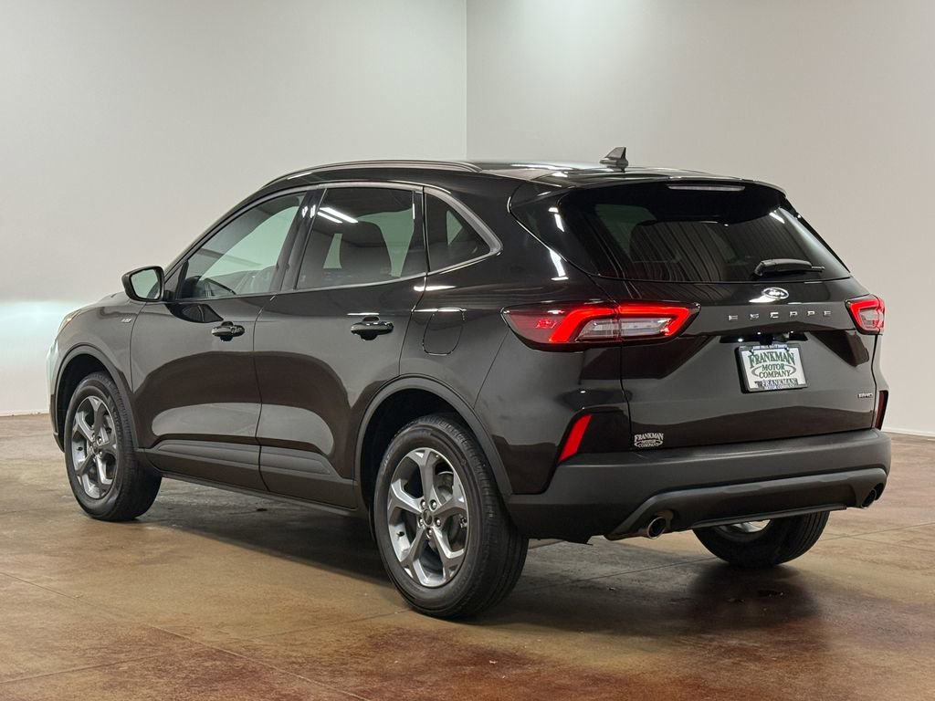 Used 2025 Ford Escape ST-Line AWD/4WD image 5