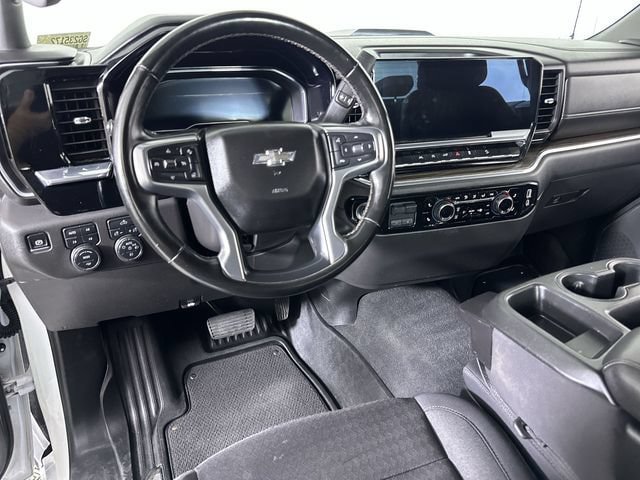 Used 2025 Chevrolet Silverado 1500 LT Trail Boss w/ Protection Package AWD/4WD image 21