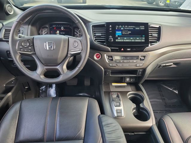 Used 2023 Honda Passport TrailSport image 11