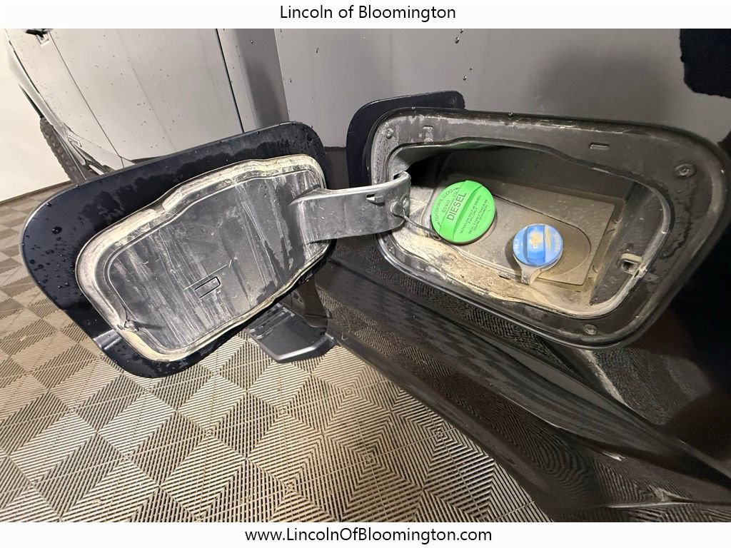 Used 2022 Ford F250 Lariat w/ Lariat Ultimate Package image 59