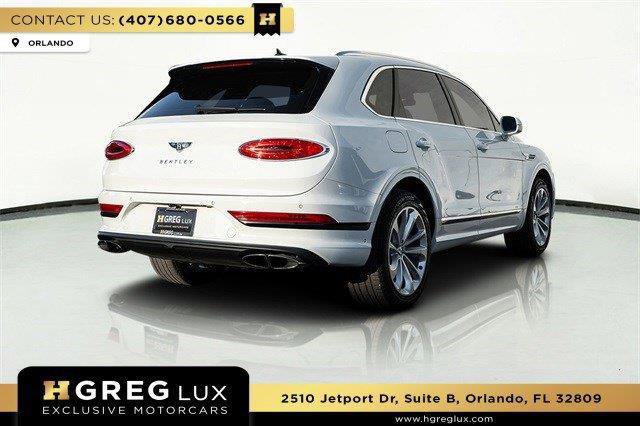 Used 2022 Bentley Bentayga AWD/4WD image 20