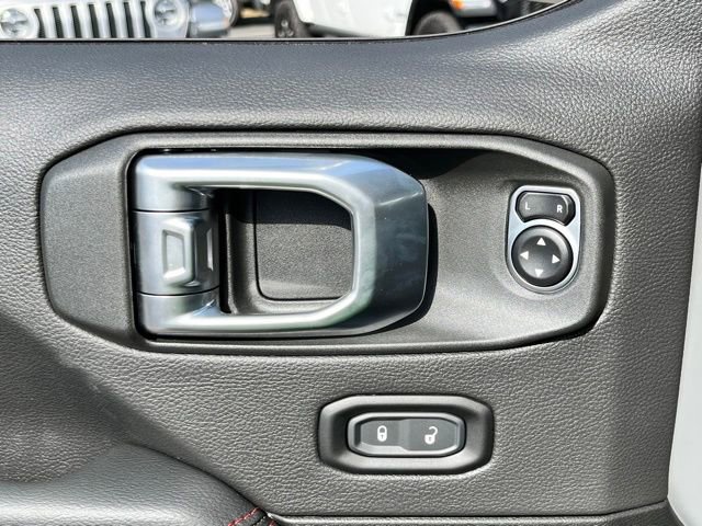 Used 2023 Jeep Wrangler Unlimited Rubicon 4xe image 19