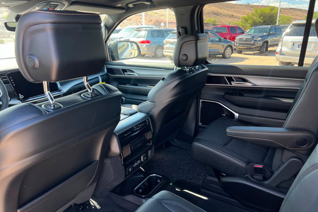 New 2026 Jeep Grand Wagoneer L 4WD image 19