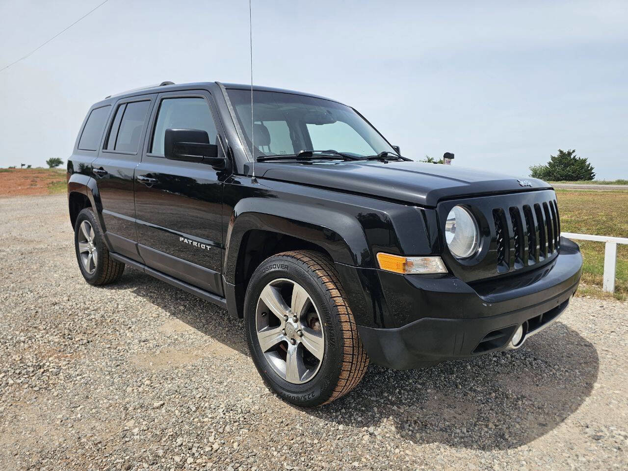Used 2016 Jeep Patriot High Altitude AWD/4WD image 5