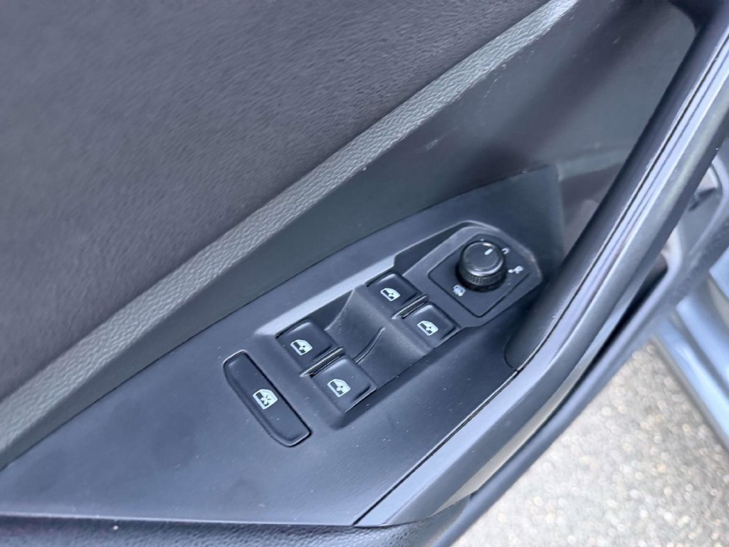 Used 2020 Volkswagen Jetta S FWD image 24
