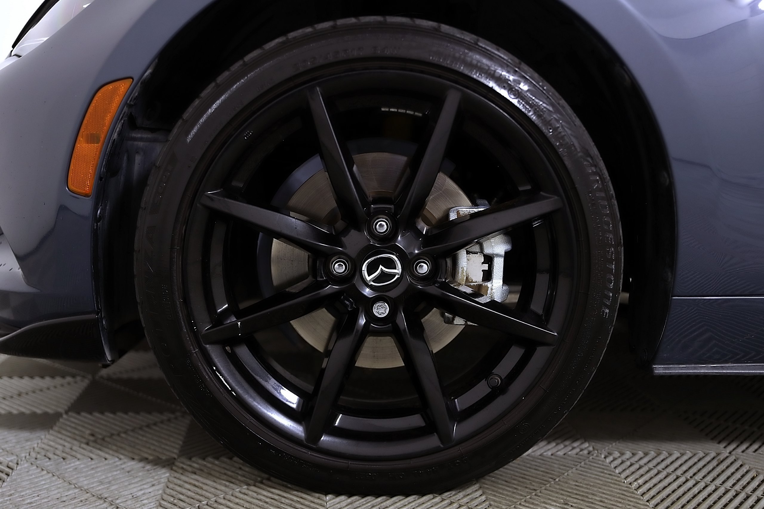 Used 2021 MAZDA MX-5 Miata RF Club RWD image 11