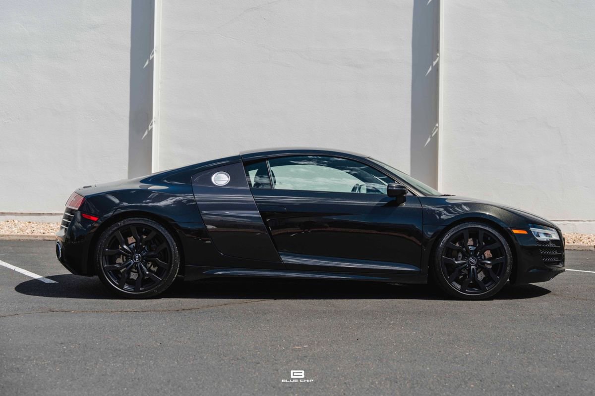 Used 2014 Audi R8 V10 AWD/4WD image 24