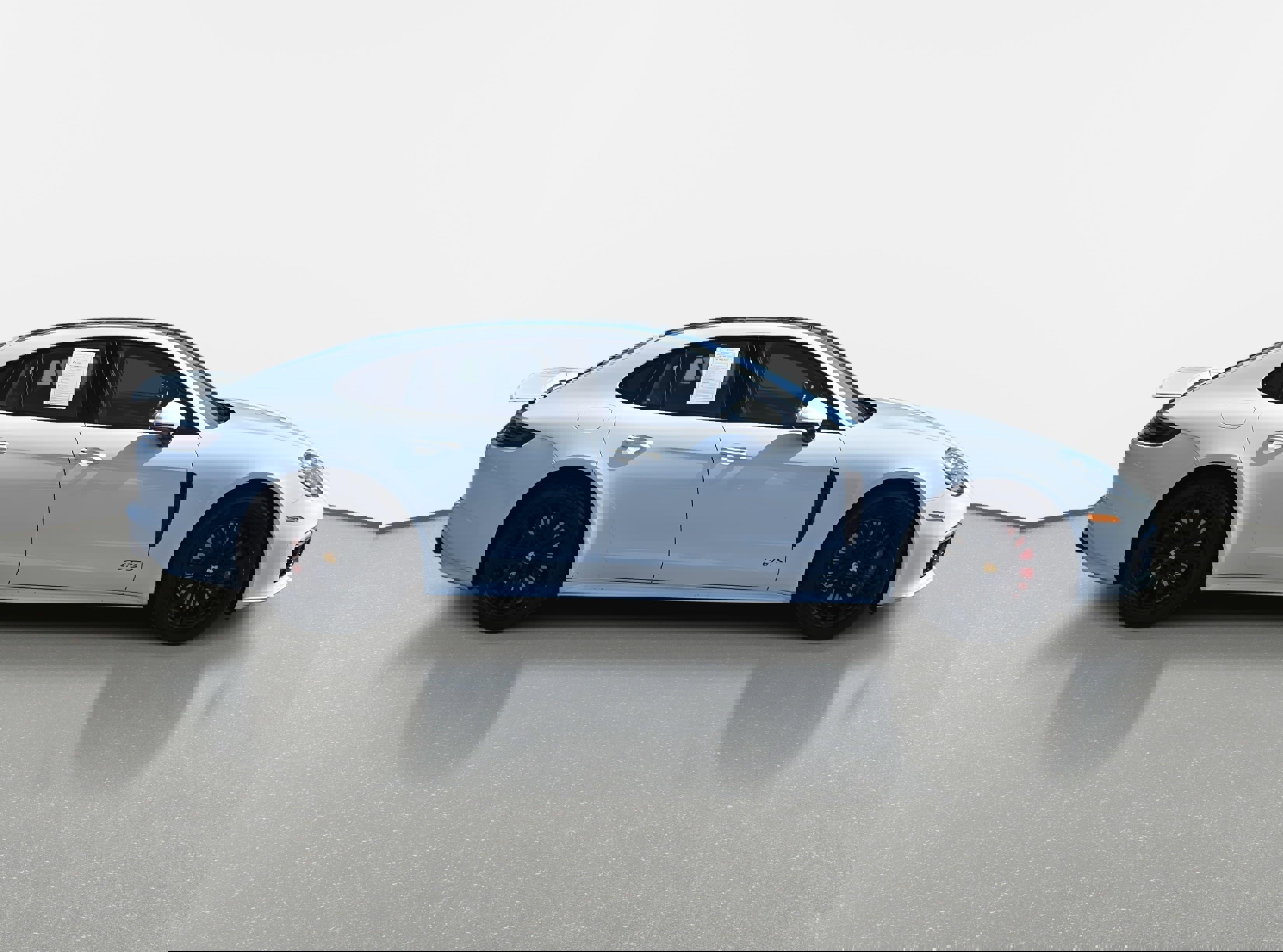 Used 2020 Porsche Panamera GTS image 4