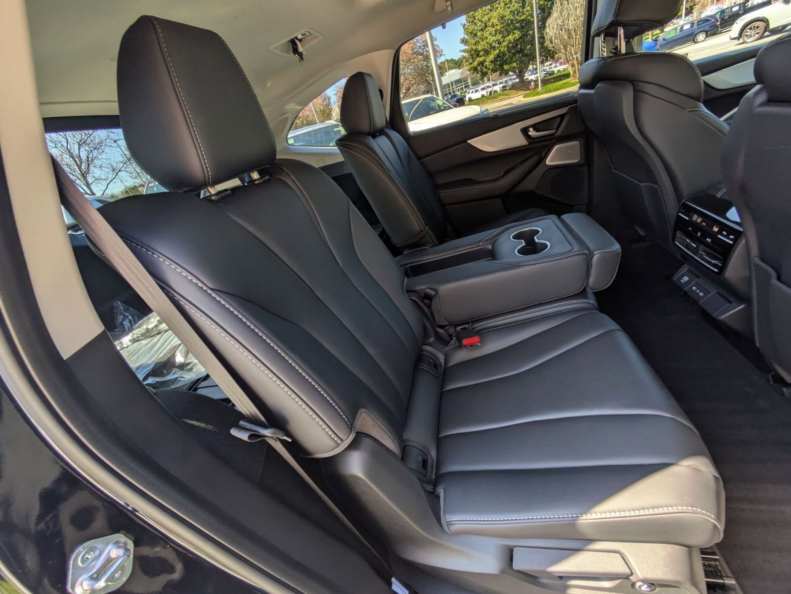 Certified 2025 Acura MDX SH-AWD w/ Technology Package image 28