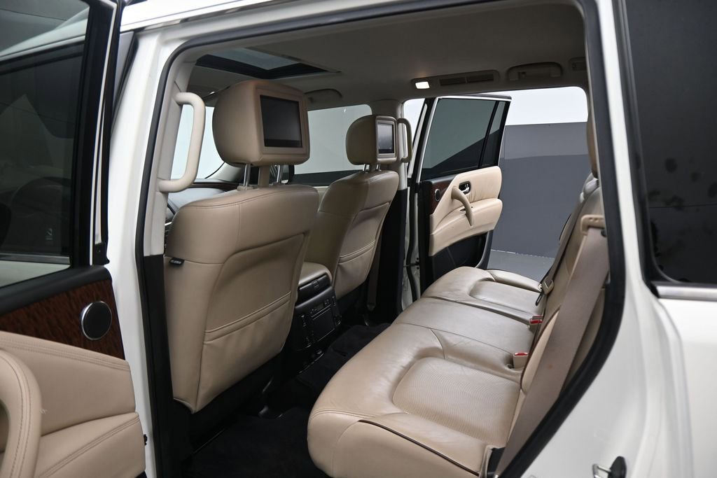 Used 2019 Nissan Armada Platinum w/ Cargo Package RWD image 6