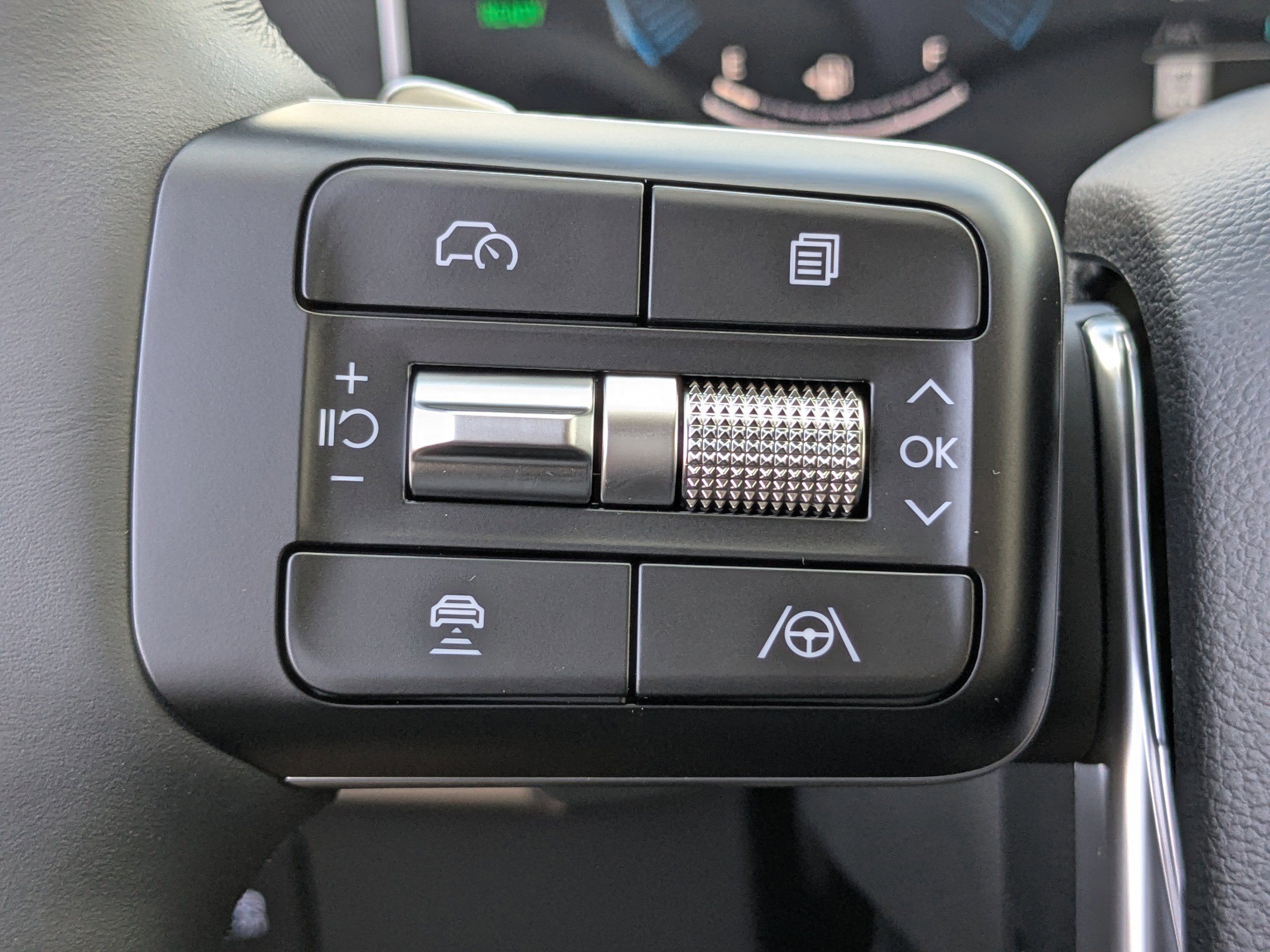 New 2026 Hyundai Santa Fe SE image 21