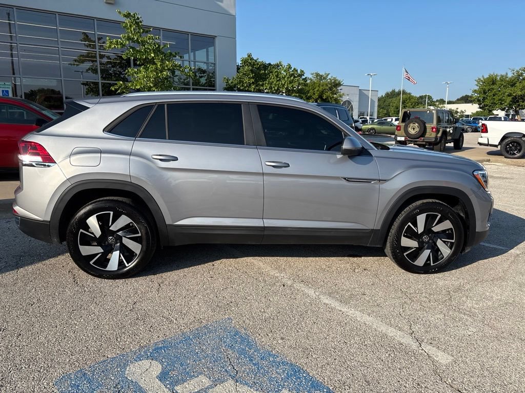 Used 2026 Volkswagen Atlas Cross Sport SE AWD/4WD image 33