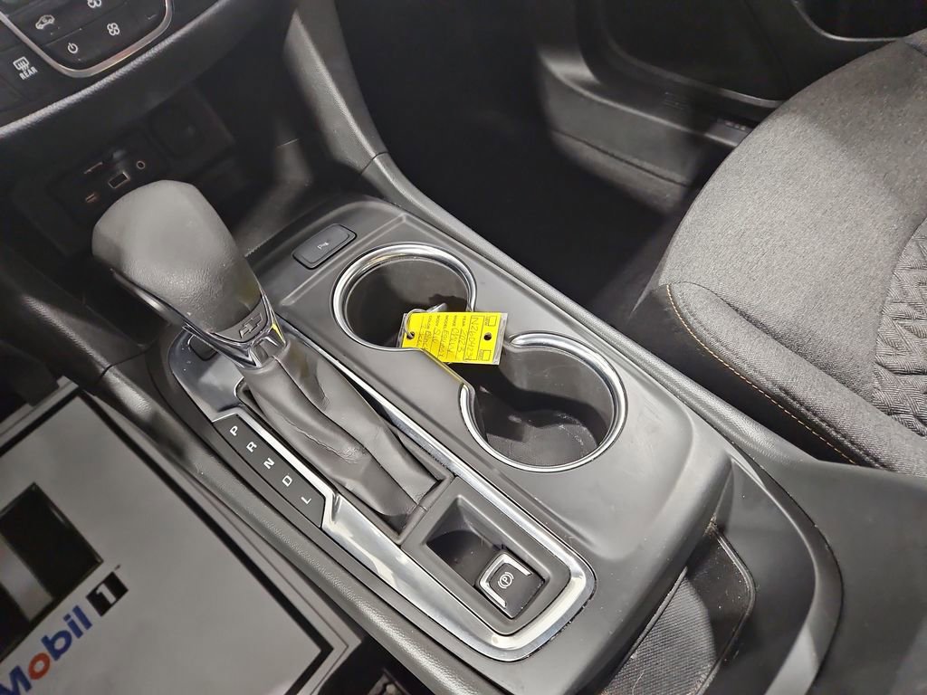 Used 2023 Chevrolet Equinox LT AWD/4WD image 24