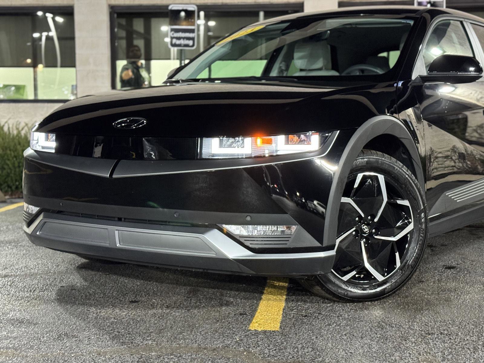 Used 2023 Hyundai Ioniq 5 SEL image 3