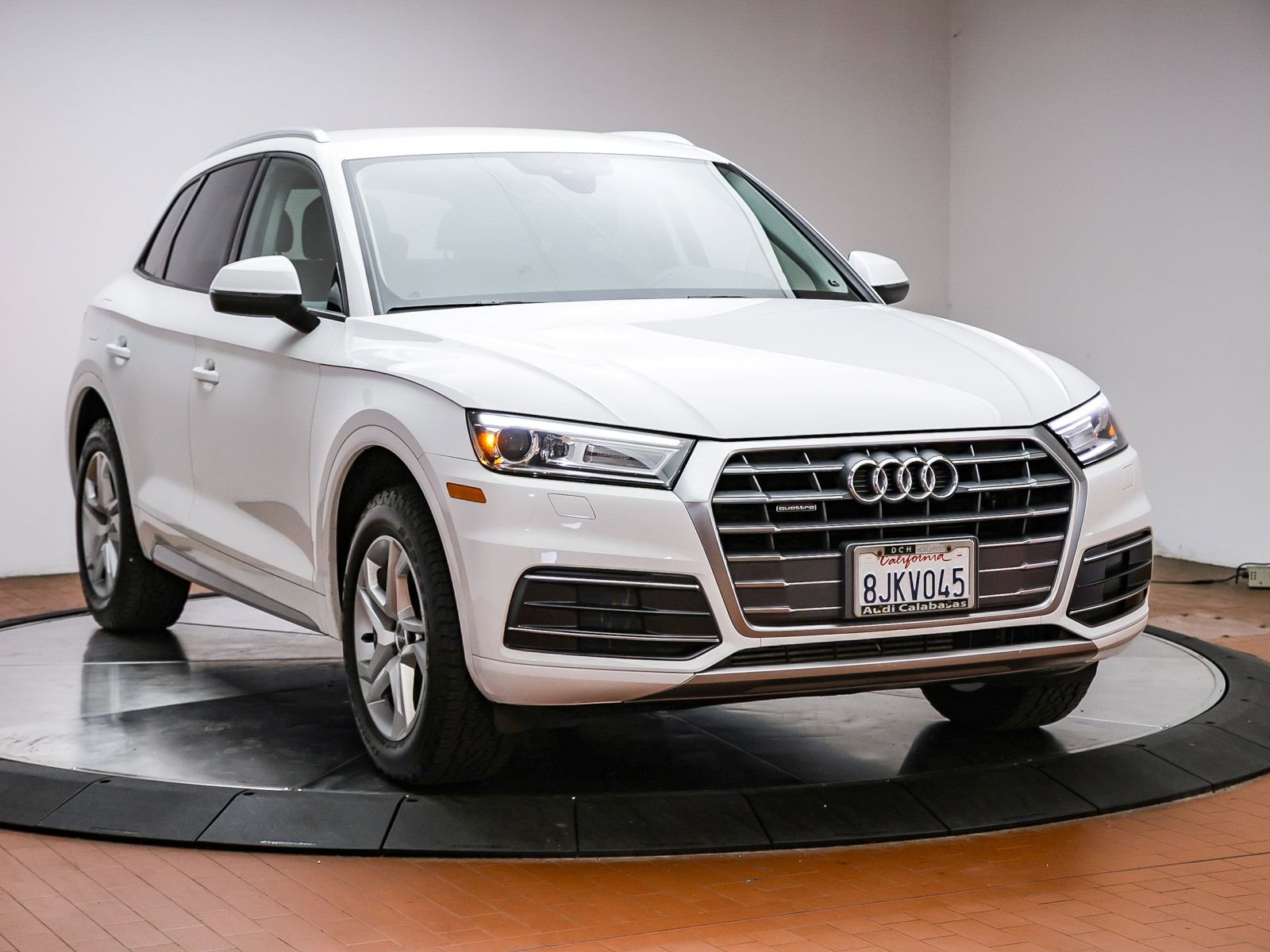 Used 2018 Audi Q5 2.0T Premium w/ Convenience Package AWD/4WD image 11