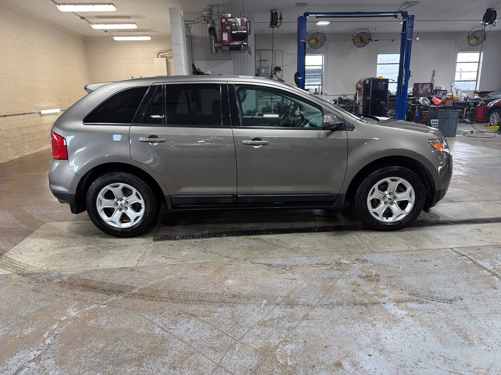 Used 2013 Ford Edge SEL image 59