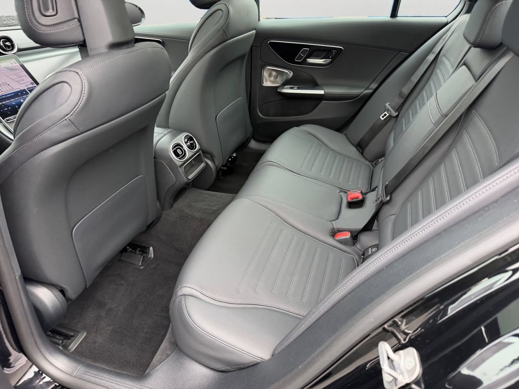 Used 2024 Mercedes-Benz C 300 4MATIC Sedan image 12