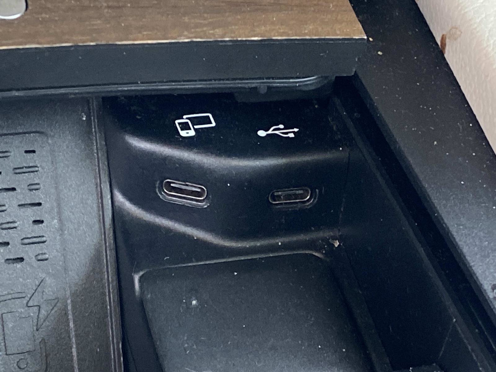 Used 2020 Mercedes-Benz GLE 350 4MATIC image 26